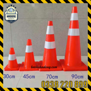 Cọc Tiêu Chóp nón PVC