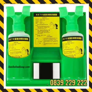 Chai rửa mắt khẩn cấp